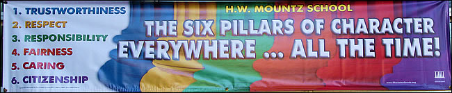 Banner November 2009. Pillars banner.